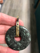 Load image into Gallery viewer, BRASS DONUT BAIL
