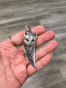 WOLF PENDANT