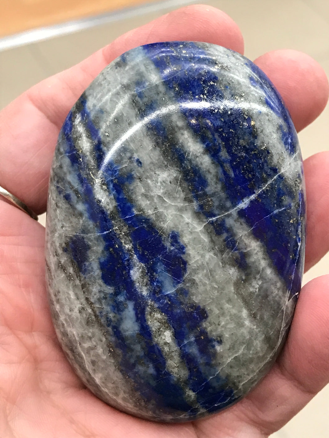LAPIS LAZULI PALM STONE