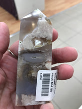 Load image into Gallery viewer, FLOWER AGATE POINT
