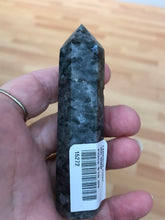 Load image into Gallery viewer, LARVIKITE POINT
