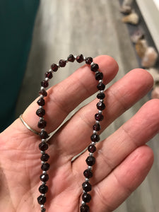 GARNET FACETED 4.5MM
