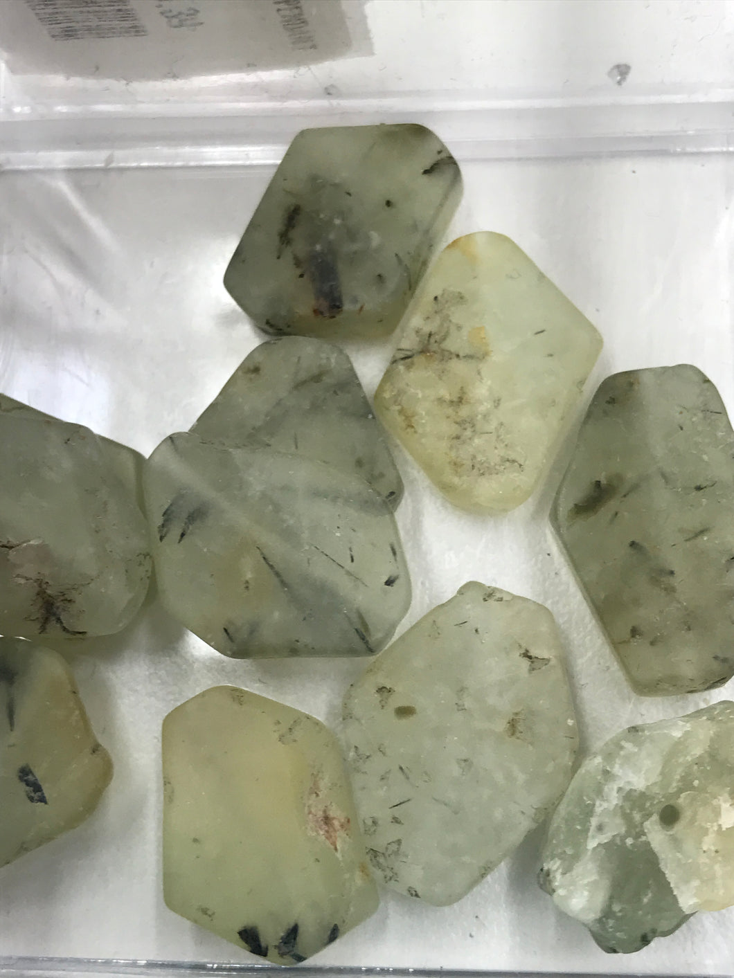 PREHNITE FROSTED 17-22X14-18MM