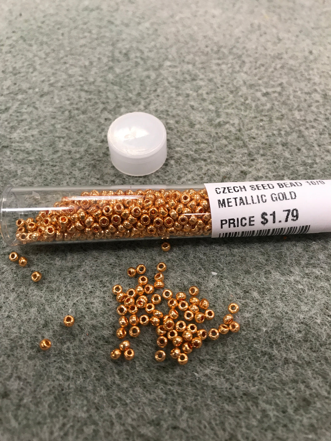 CZECH SEED BEAD 10/0