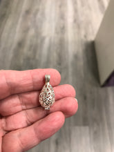 Load image into Gallery viewer, DROP CAGE PENDANT
