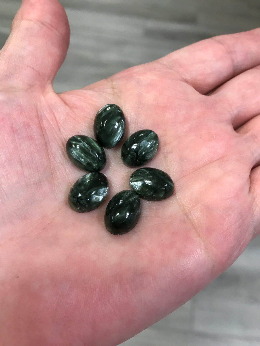 SERAPHINITE CABOCHON