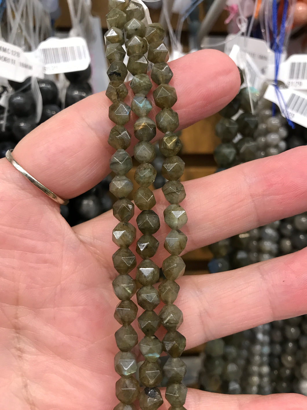 LABRADORITE 6MM