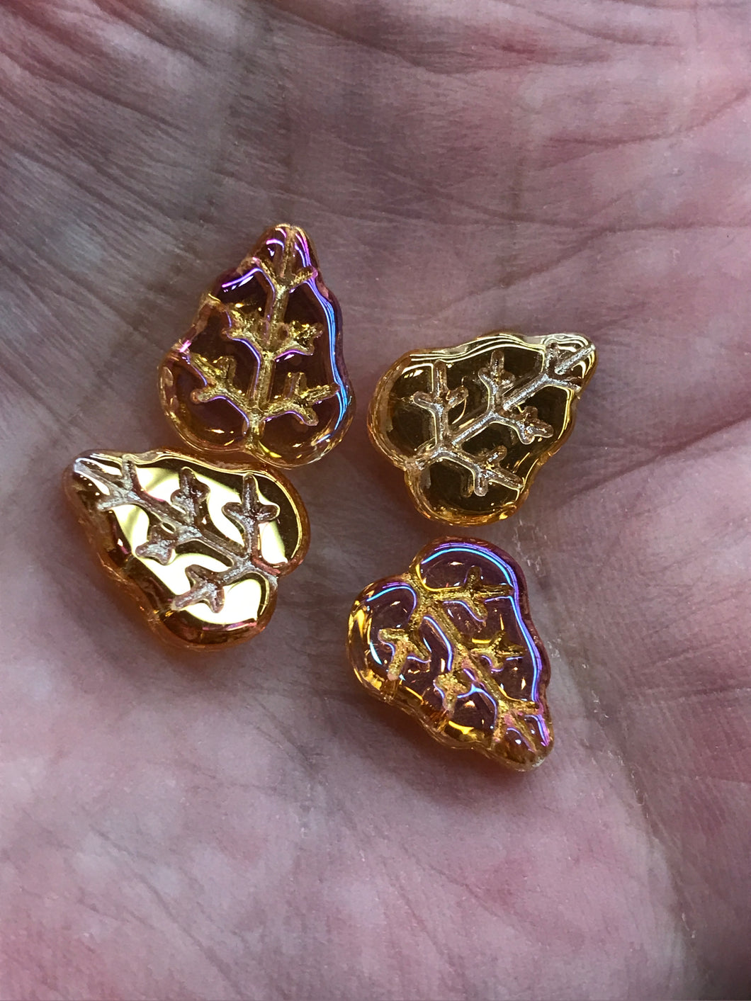 GLASS RAINBOW AB LEAF BEAD