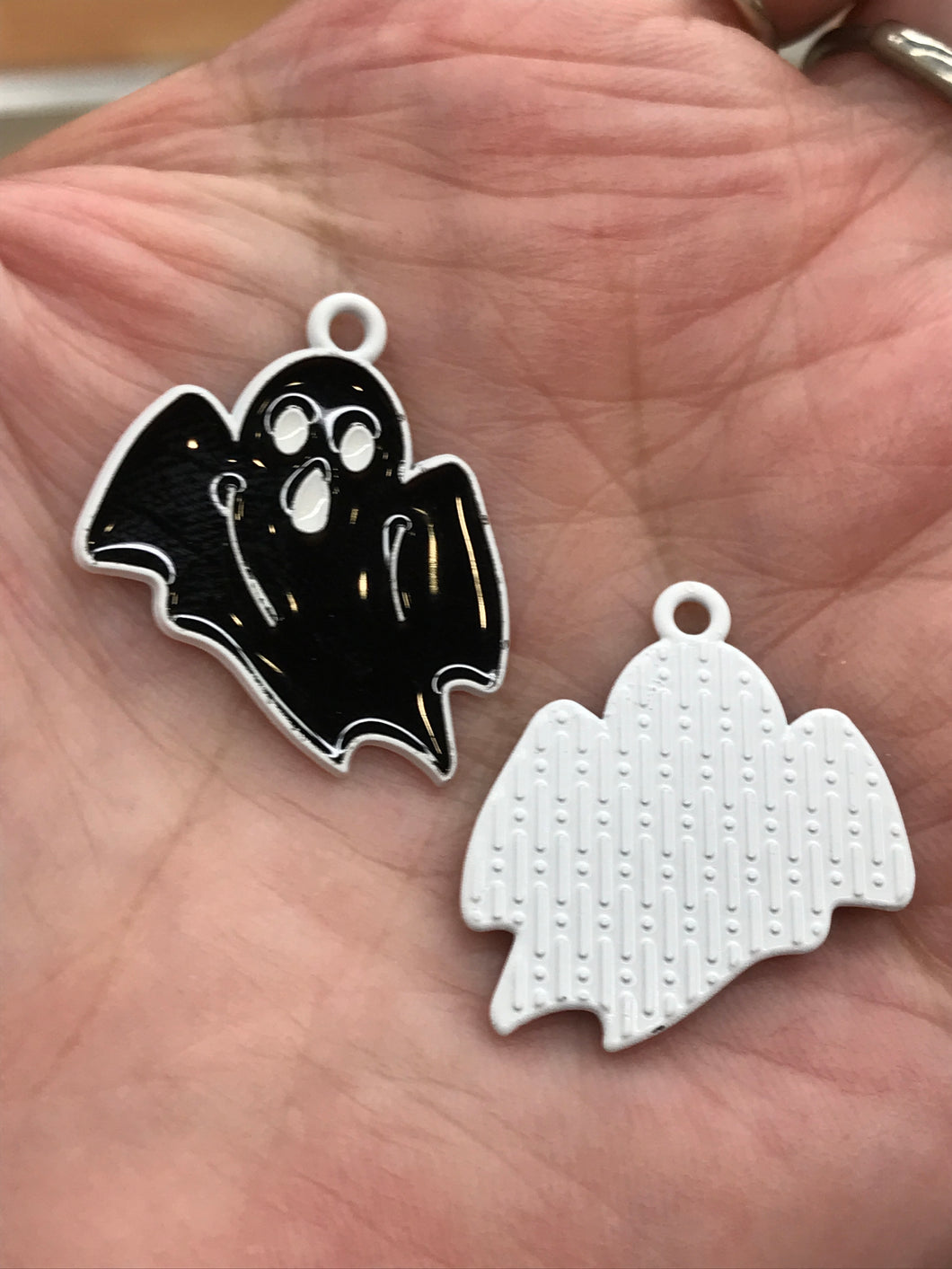 ENAMEL GHOST