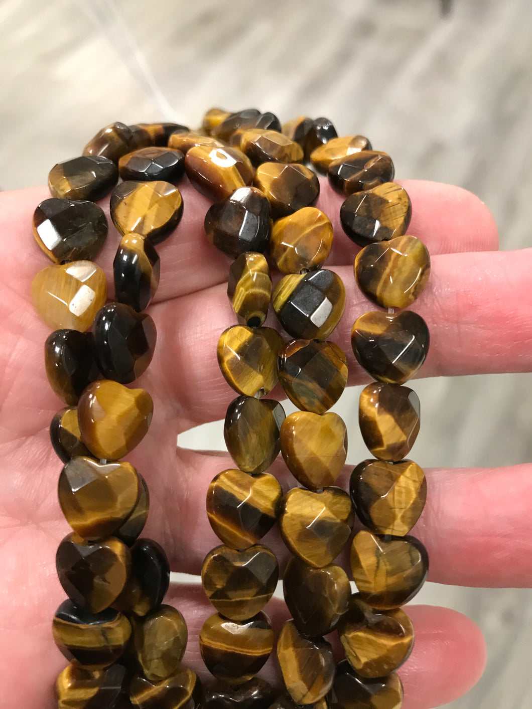 TIGER EYE FACETED HEART