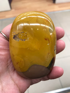 MOOKAITE PALM STONE