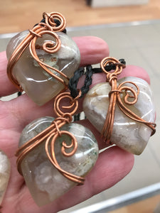 FLOWER AGATE NECKLACE