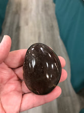Load image into Gallery viewer, SMOKY QUARTZ GALLET/PALM STONE
