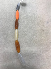 Load image into Gallery viewer, ACRYLIC MIXED RICE 28X9X9MM
