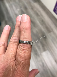 CHERRY QUARTZ RING