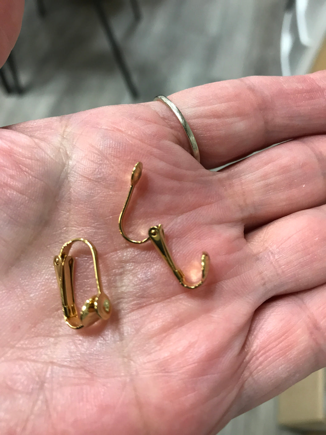 304 STAINLESS CLIP ON EARRING