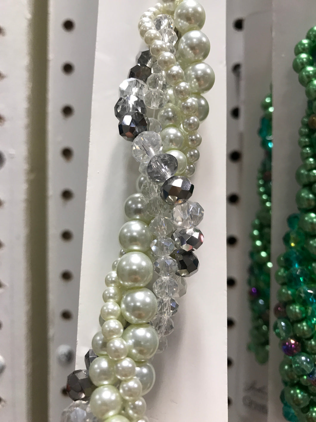 TWISTED CRYSTAL BANEBERRY