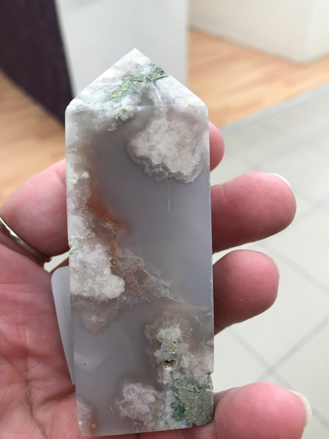 FLOWER AGATE POINT