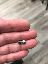 Load image into Gallery viewer, 304 STAINLESS SCREW CLASP
