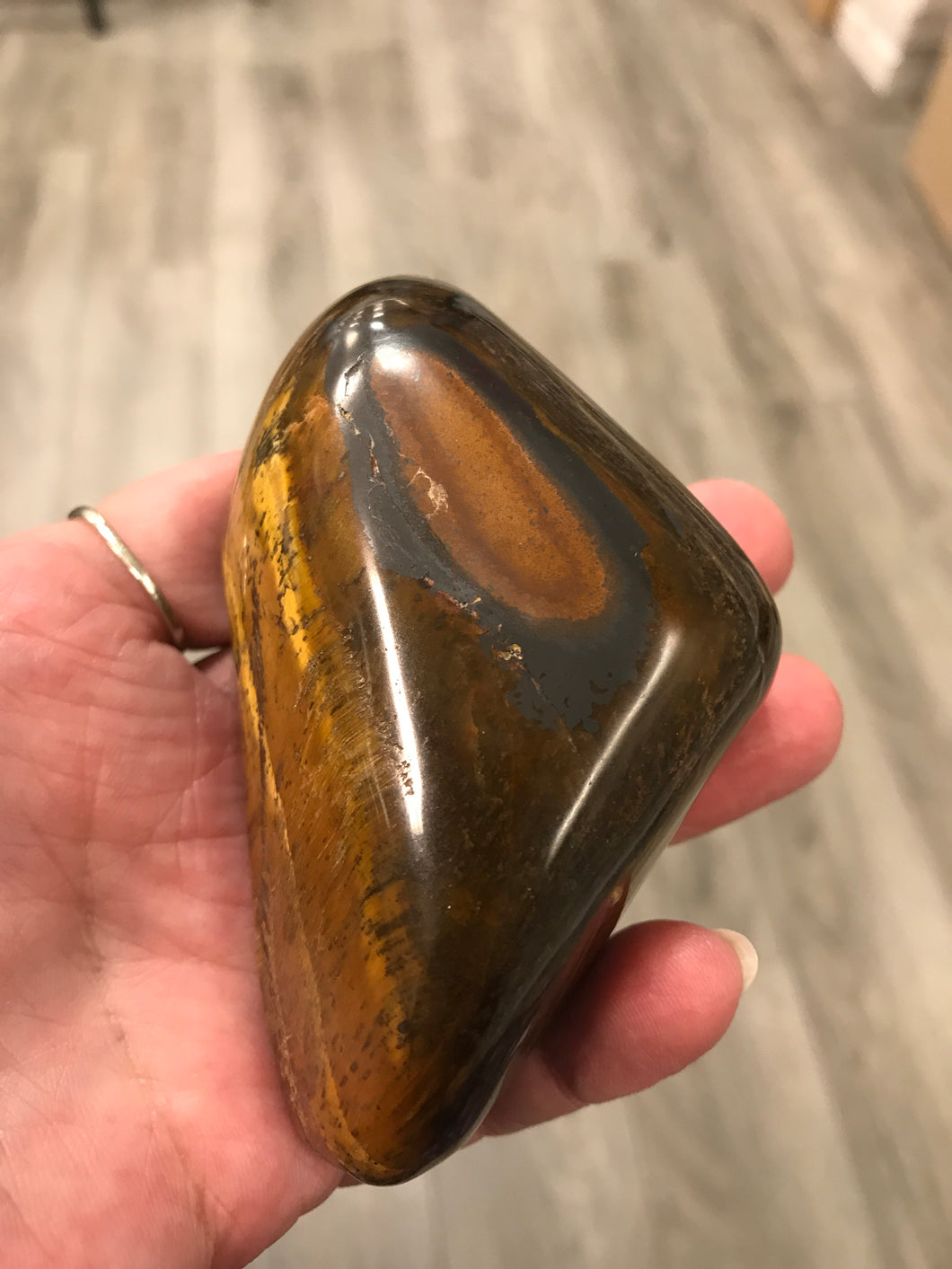 TIGER EYE POLISHED FREEFORM