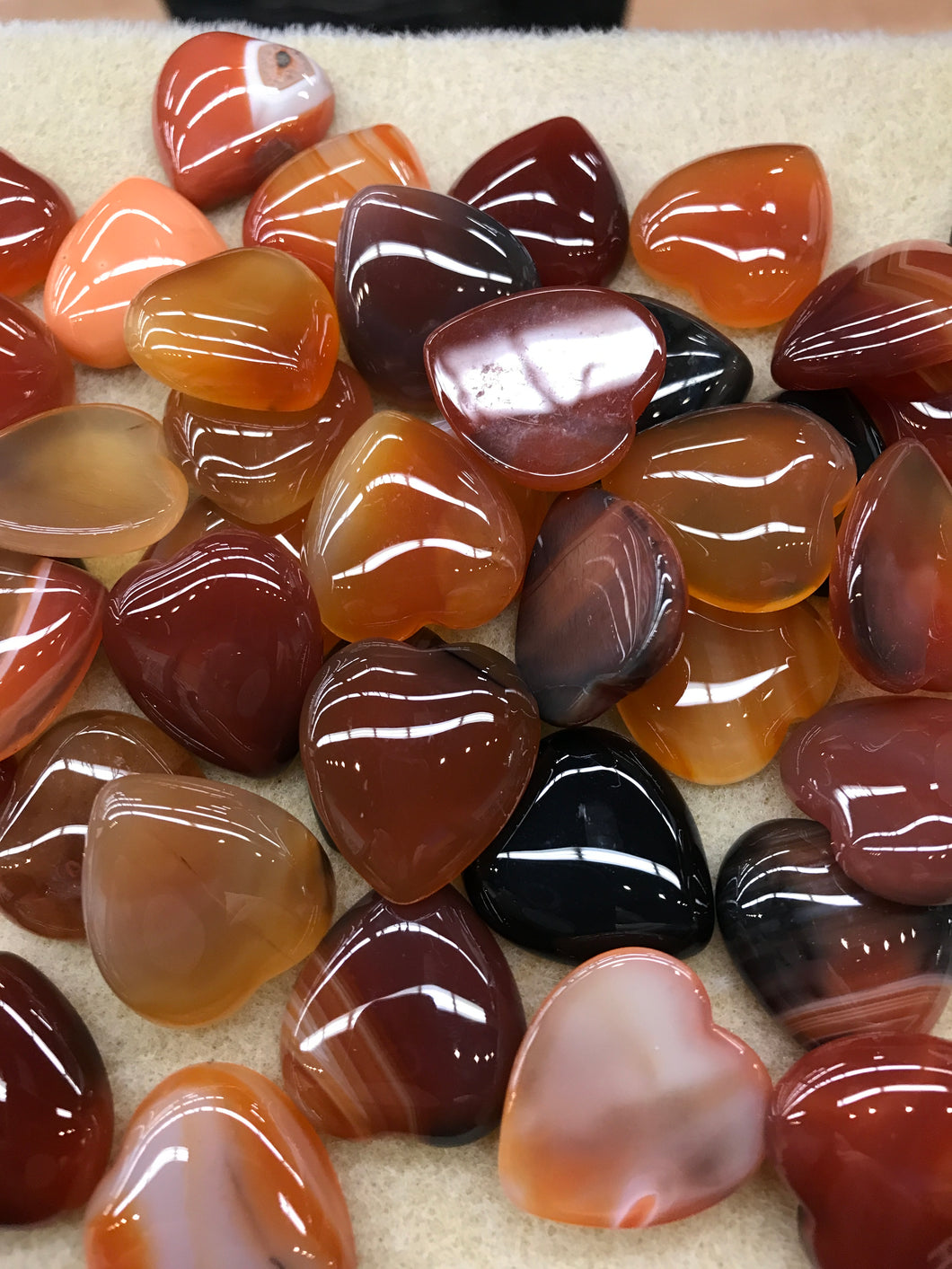 CARNELIAN CABOCHON HEART 25X23XMM