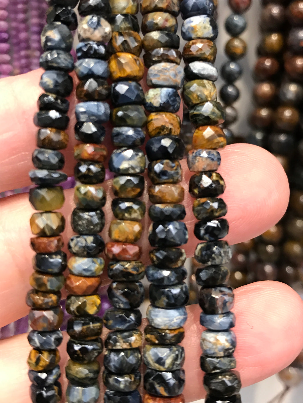PIETERSITE FACETED 4-6MM