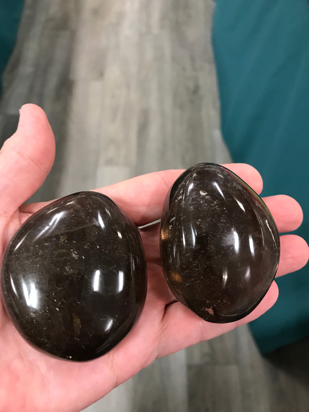 SMOKY QUARTZ GALLET/PALM STONE