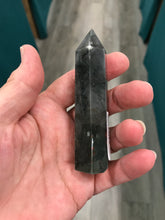 Load image into Gallery viewer, BLOODSTONE POINT
