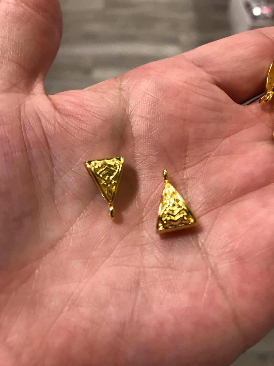 HANGER BAIL GOLDEN