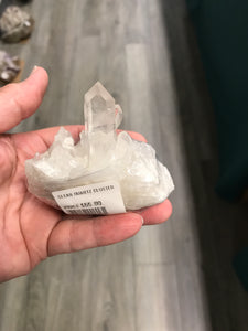 CLEAR QUARTZ CLUSTER