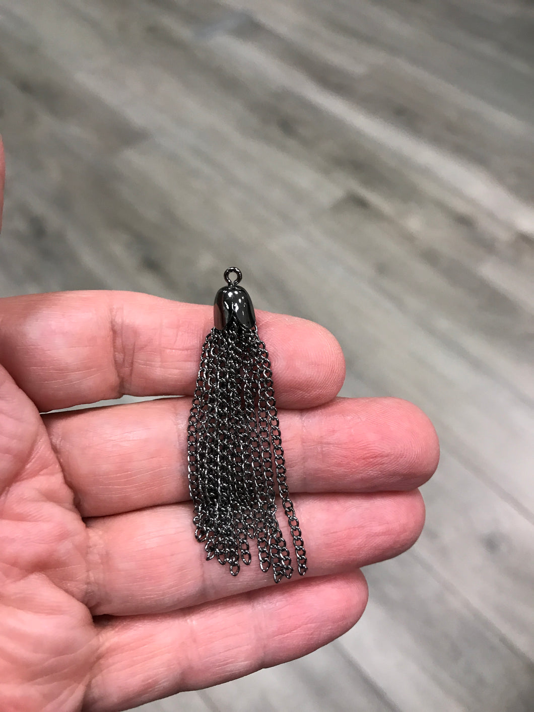 CHAIN TASSEL
