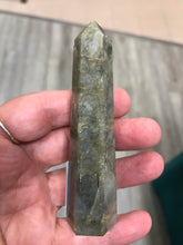 Load image into Gallery viewer, LABRADORITE POINT
