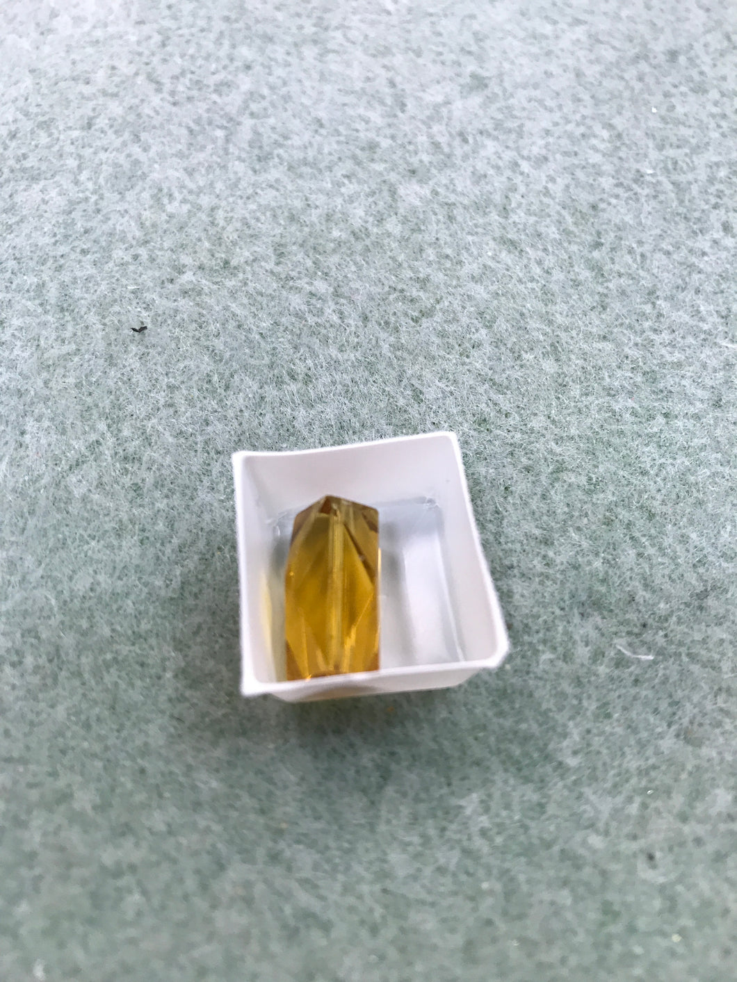 AUSTRIAN CRYSTAL BEAD