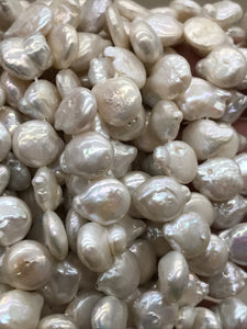 FRESHWATER PEARL TOP DRILLED 10MM