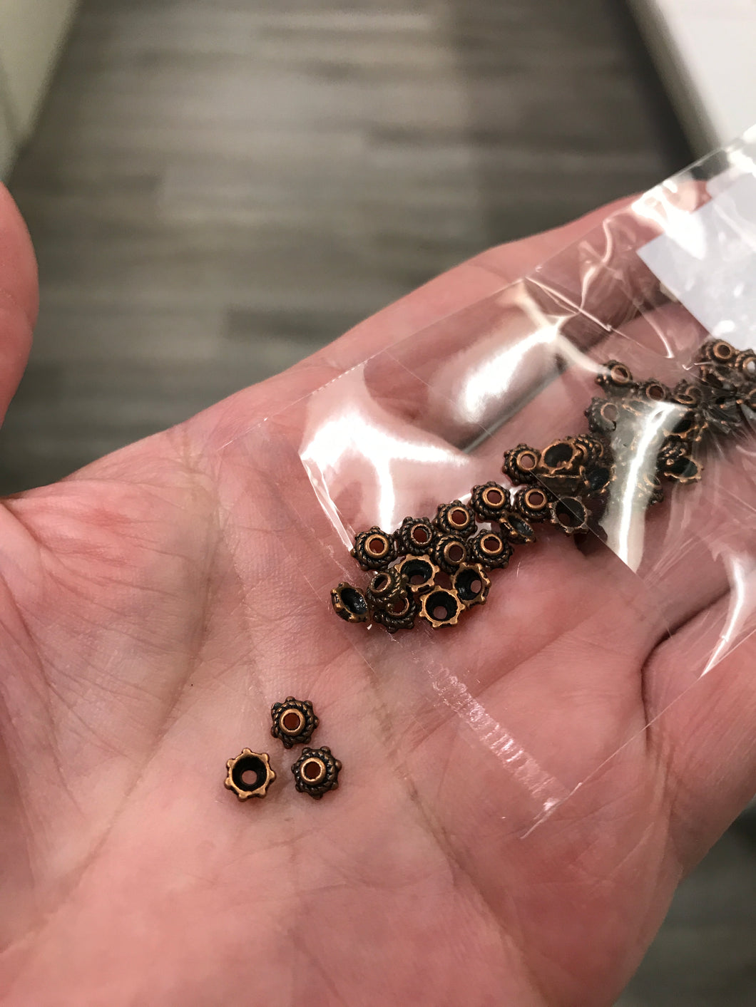 BEAD CAP
