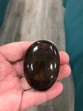 Load image into Gallery viewer, SMOKY QUARTZ GALLET/PALM STONE
