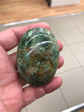 Load image into Gallery viewer, CHRYSOPRASE PALM STONE
