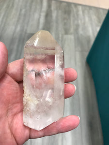 CLEAR QUARTZ POINT