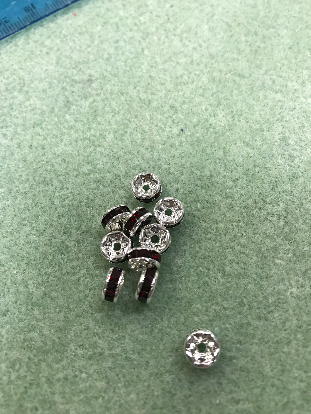 RHINESTONE SPACER SIAM