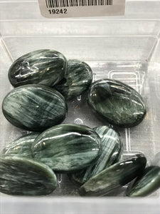 SERAPHINITE CABOCHON 18X25MM