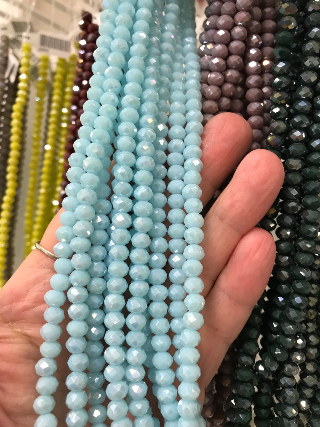 ELECTROPLATED GLASS FACETED LT BLUE