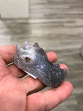 Load image into Gallery viewer, AGATE GEODE DRAGON HEAD
