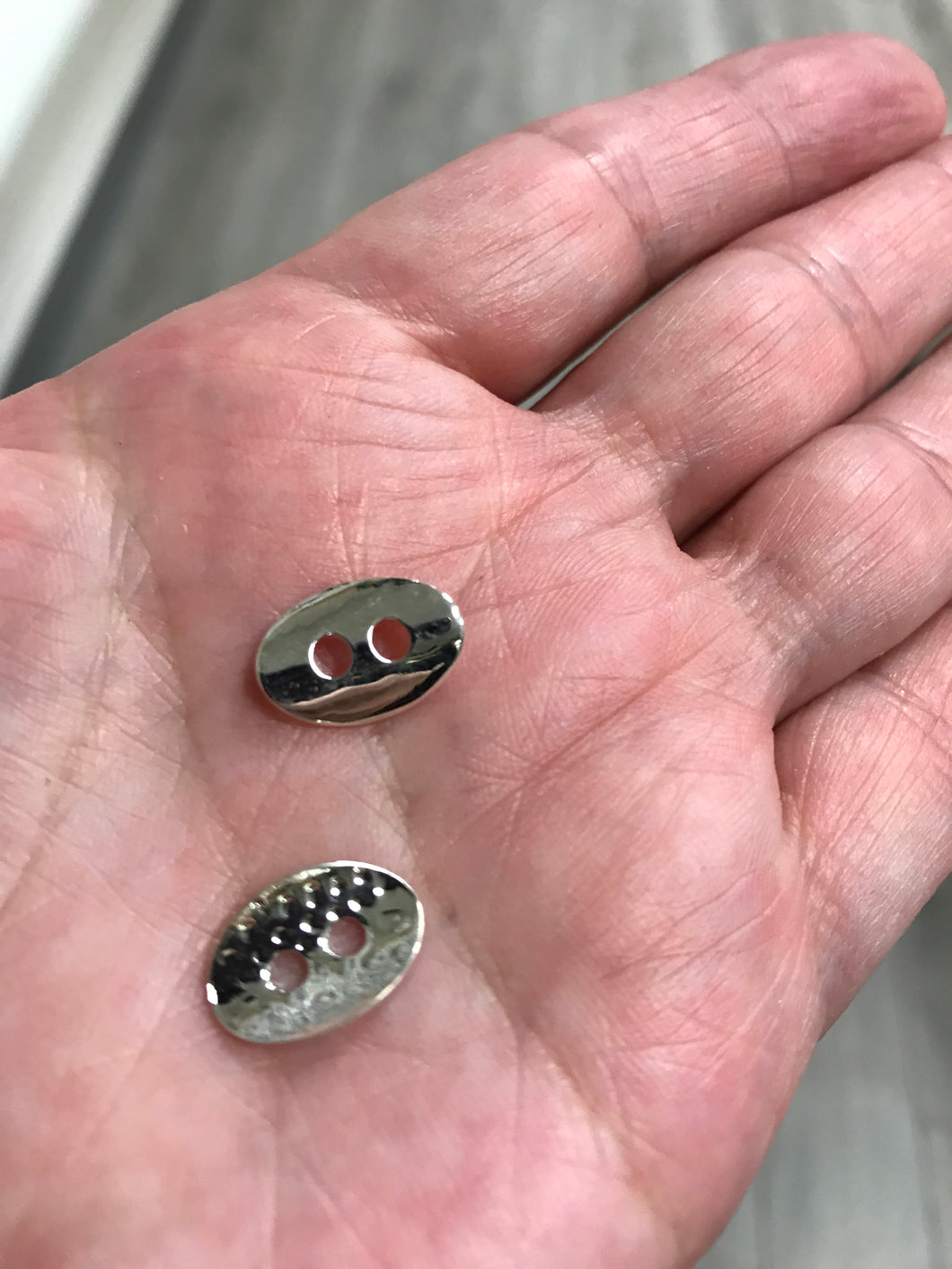 BRASS HAMMERED BUTTON