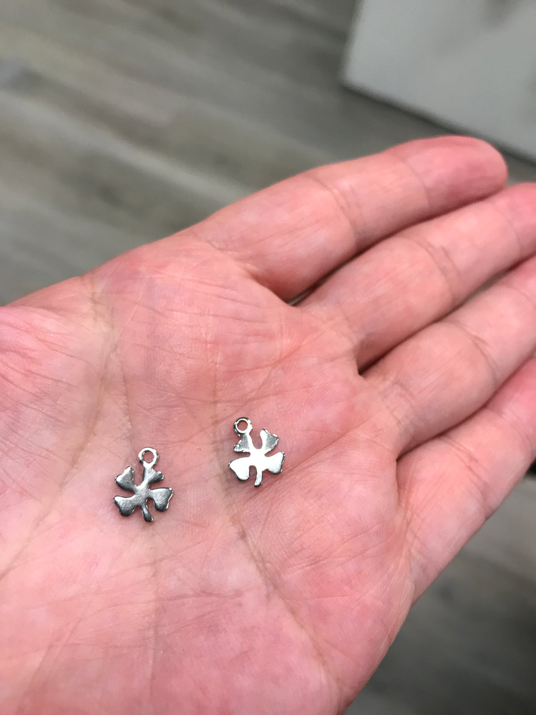 304 STAINLESS 4 LEAF CLOVER CHARM
