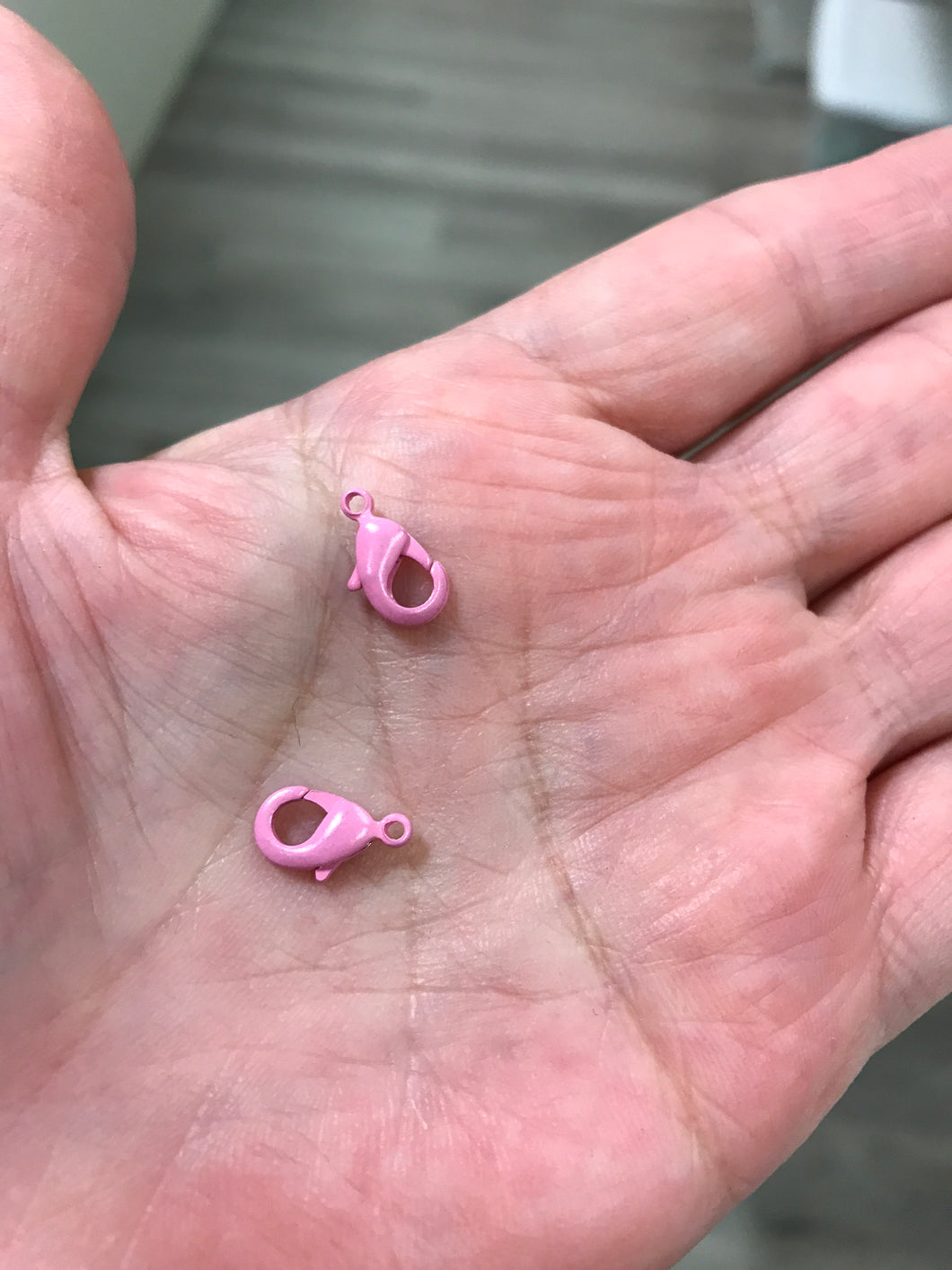 PINK LOBSTER CLASP