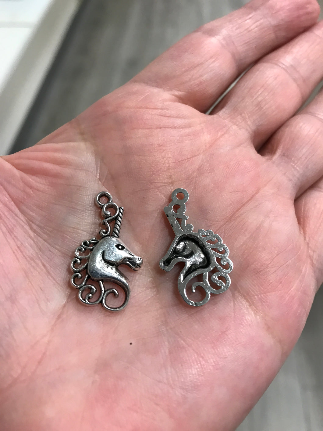 CHARM UNICORN