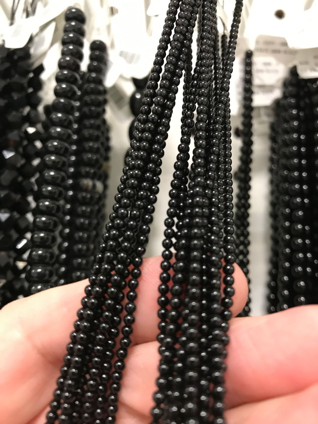 BLACK AGATE 2MM