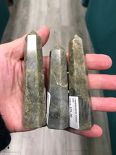 Load image into Gallery viewer, LABRADORITE POINT

