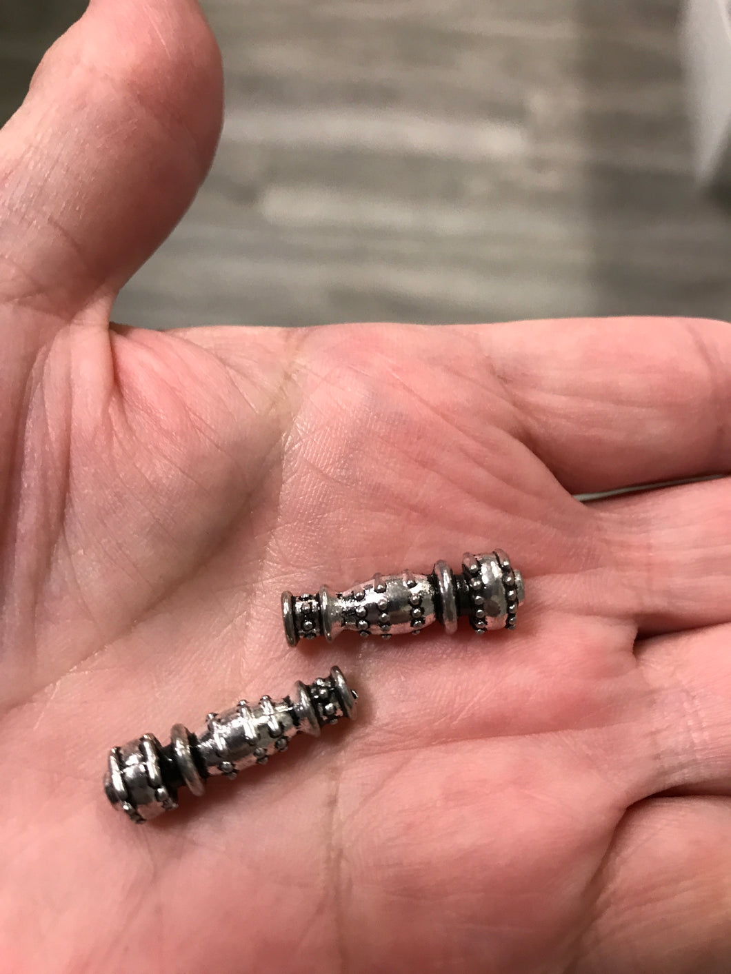 TIBETAN TUBE BEAD