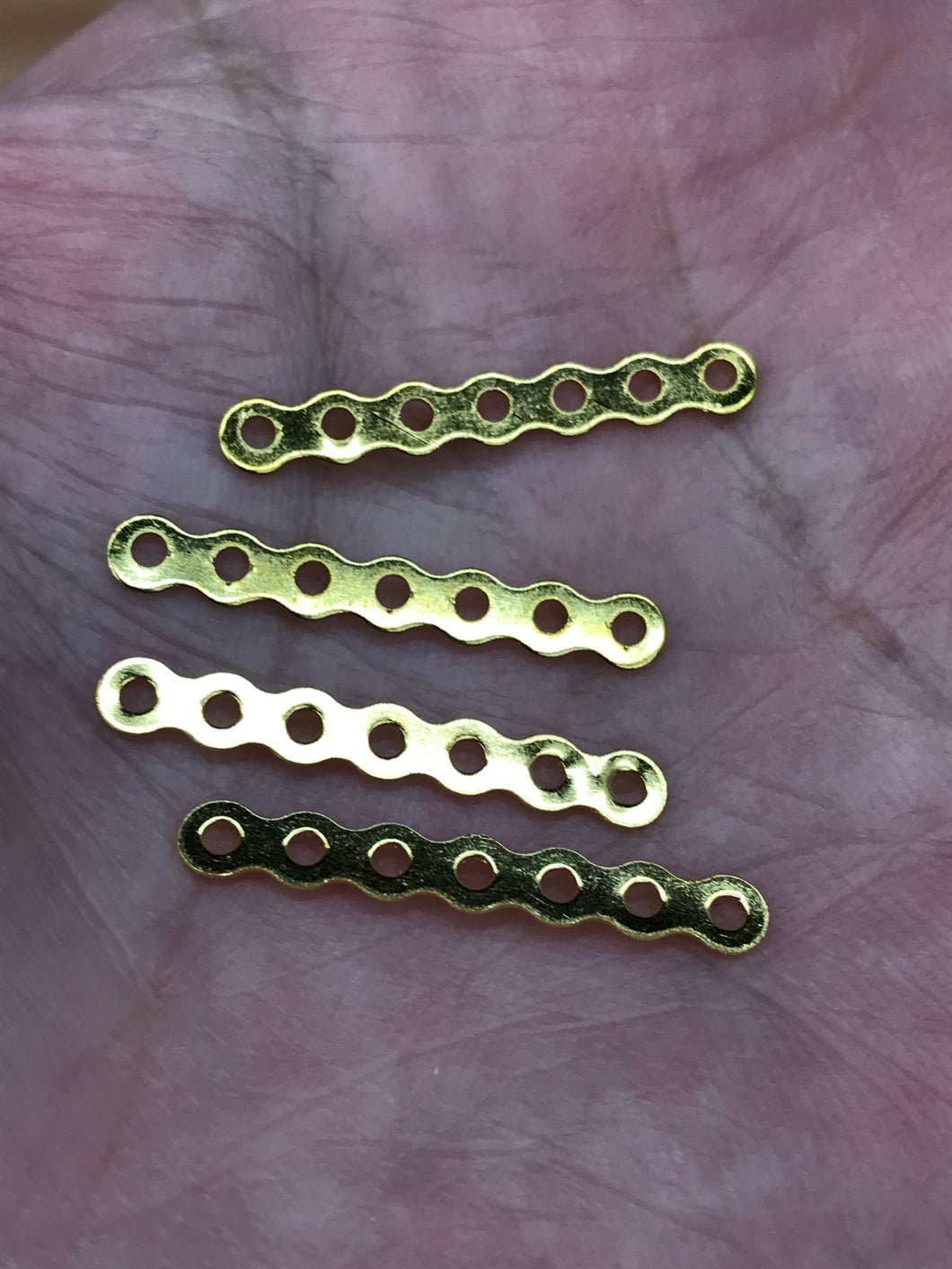 IRON SPACER BAR